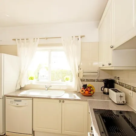 Townhouse Moreton Σπίτι διακοπών