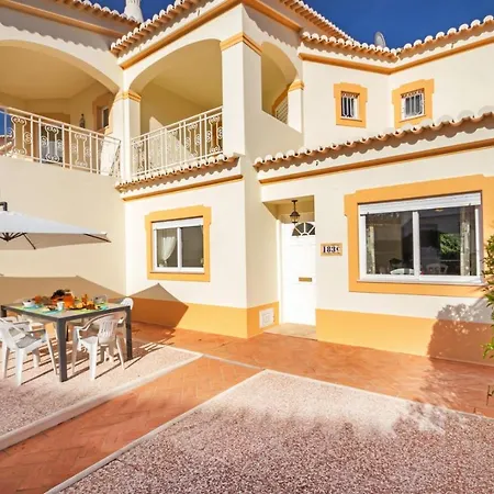 Townhouse Moreton Σπίτι διακοπών